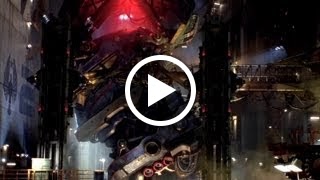 http://www.joblo.com - "Pacific Rim" - Official Trailer (HD Version) CES 2013 Qualcomm Presentation: https://www.facebook.com/qualcomm?sk=app_320893647951874...